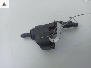 клапан вентиляции топливного бака Opel Agila 1 поколение (A) 2001, 1.0 л., бензин, МКПП, зелёный, хетчбэк 5 дв., 9205571