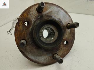 ступица передняя правая Mitsubishi Galant 7 поколение 1995, 2.0 л., бензин, АКПП, зелёный, седан