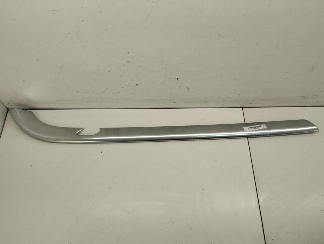 накладка декоративная Skoda Superb mk1 (B5) 2007, 1.8 л., бензин, МКПП, синий, седан, 3U5867459