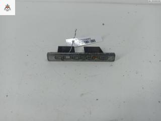 эмблема Audi A4 B6 2001, 3.0 л., бензин, МКПП, синий, седан, 8E0853736