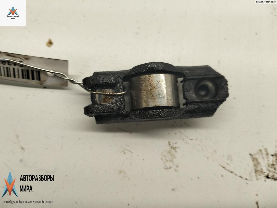 коромысло клапана (рокер) SEAT Leon 1 поколение 2000, 1.4 л., бензин, МКПП, серый, хетчбэк 5 дв. - фото №1