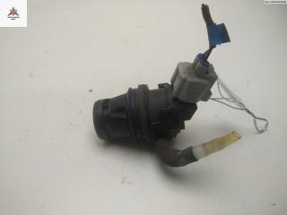 насос (моторчик) омывателя стекла Mazda 6 GG [рестайлинг] 2007, серый, универсал, G31A-67-482