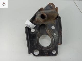 кронштейн (крепление) Audi A6 4B/C5 [рестайлинг] 2004, 3.0 л., бензин, МКПП, чёрный, седан, 4B0805498B