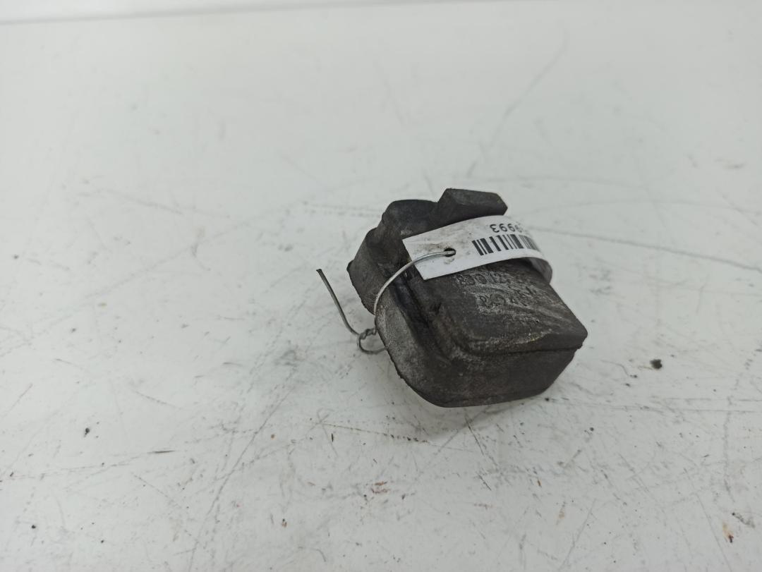 кронштейн радиатора Audi A4 B5 1997, 1.8 л., бензин, АКПП, синий, универсал, 8D0121276