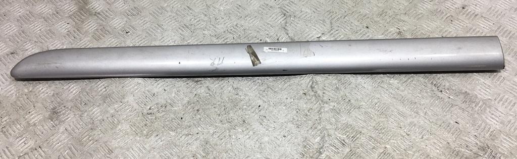 молдинг двери передней правой Citroen C5 1 поколение 2001, 2.0 л., бензин, МКПП, серый, хетчбэк 5 дв., 96278996ZL - фото №1