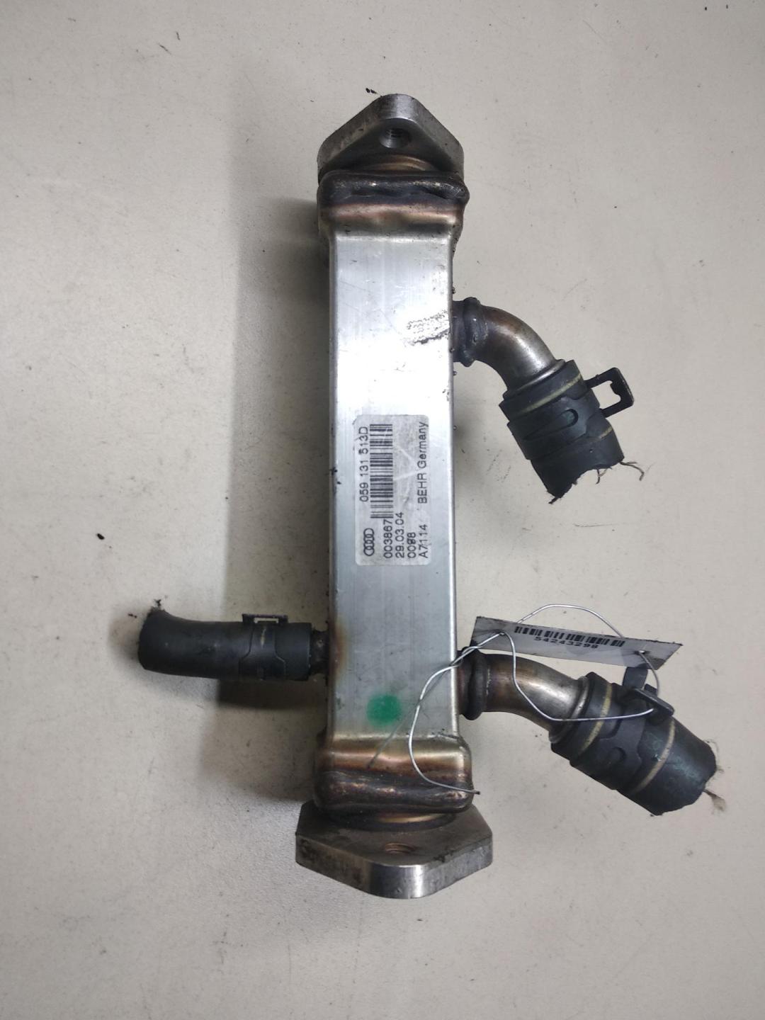 охладитель EGR / Радиатор EGR Volkswagen Passat B5+ (GP) 2004, 2.5 л., дизель, МКПП, серый, универсал, 059131513D
