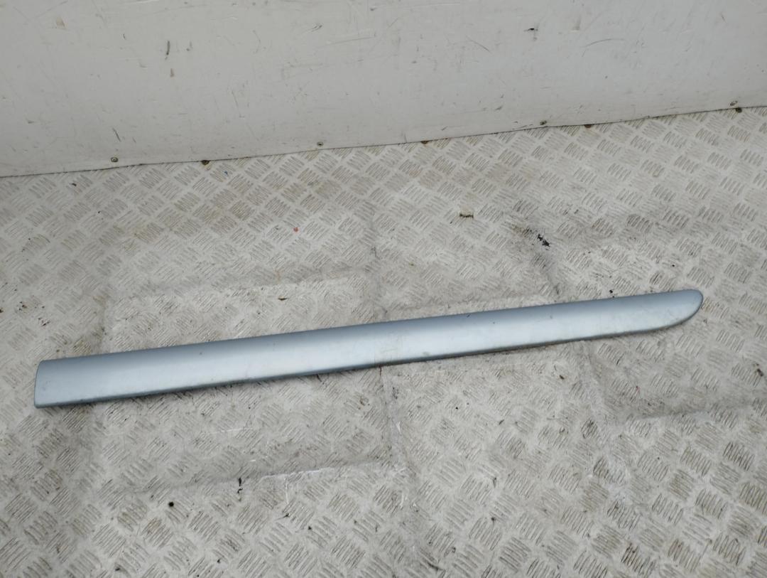 молдинг двери передней правой Citroen C5 2004, 2.0 л., дизель, МКПП, серый, универсал, 96278996