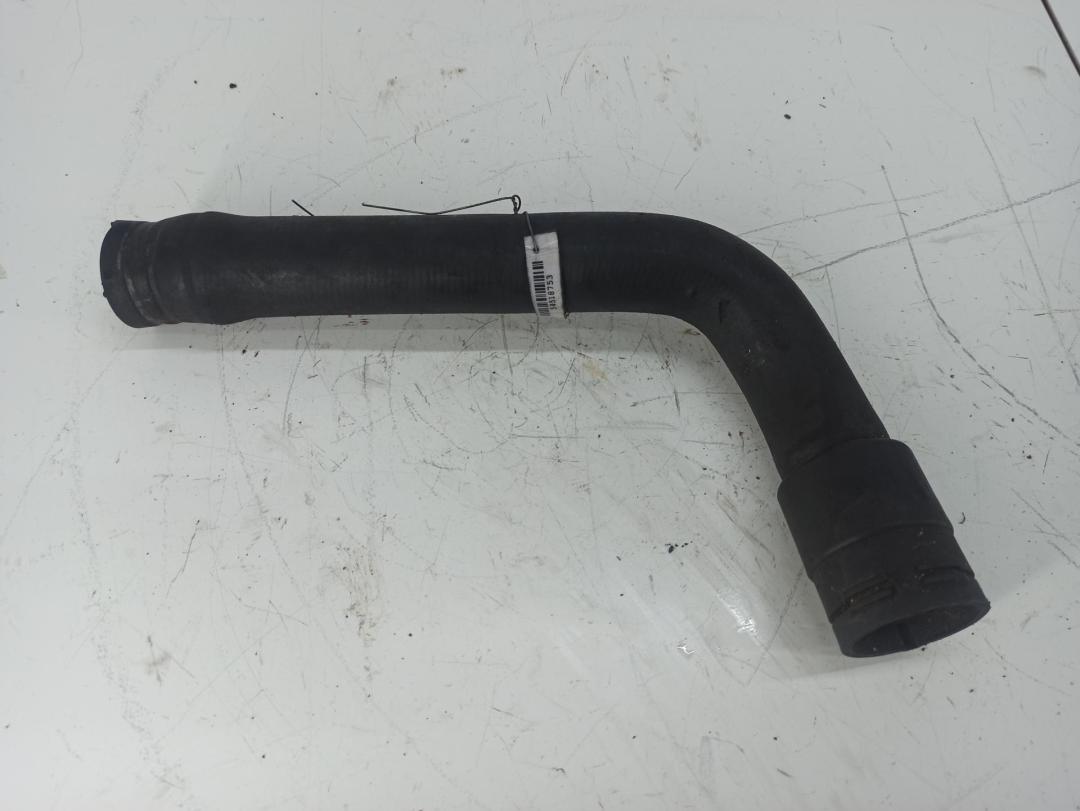 патрубок радиатора Audi A4 B5 1997, 1.6 л., бензин, 8D0121101K