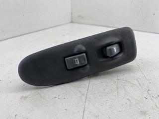 кнопка стеклоподъемника переднего правого Chevrolet Trans Sport / Venture 2001, 3.4 л., бензин, АКПП, серый, минивэн, 10404731