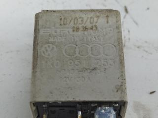 реле (прочие) Audi A3 8P 2007, 1.6 л., бензин, МКПП, чёрный, хетчбэк 3 дв., 1K0951253