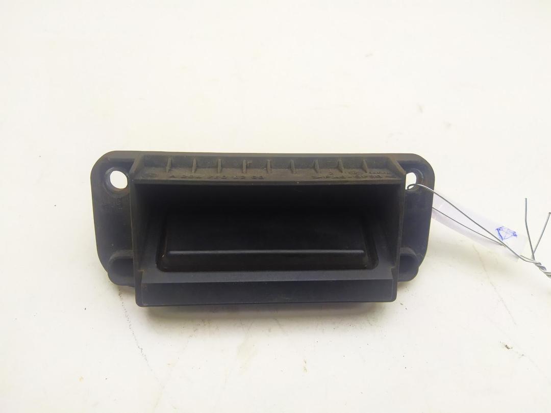 ручка крышки багажника Mercedes-Benz C W204 2010, чёрный, седан, 2047500293