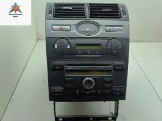 рамка под магнитолу Ford Mondeo 3 поколение [рестайлинг] 2004, 2.0 л., дизель, МКПП, белый, универсал, 4S7118522ACW