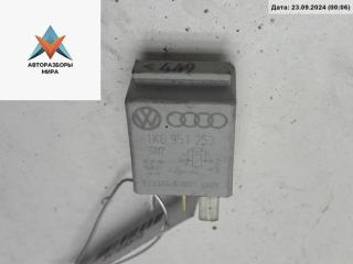 реле (прочие) Volkswagen Passat B6 2008, 2.0 л., дизель, МКПП, синий, седан, 1K0951253