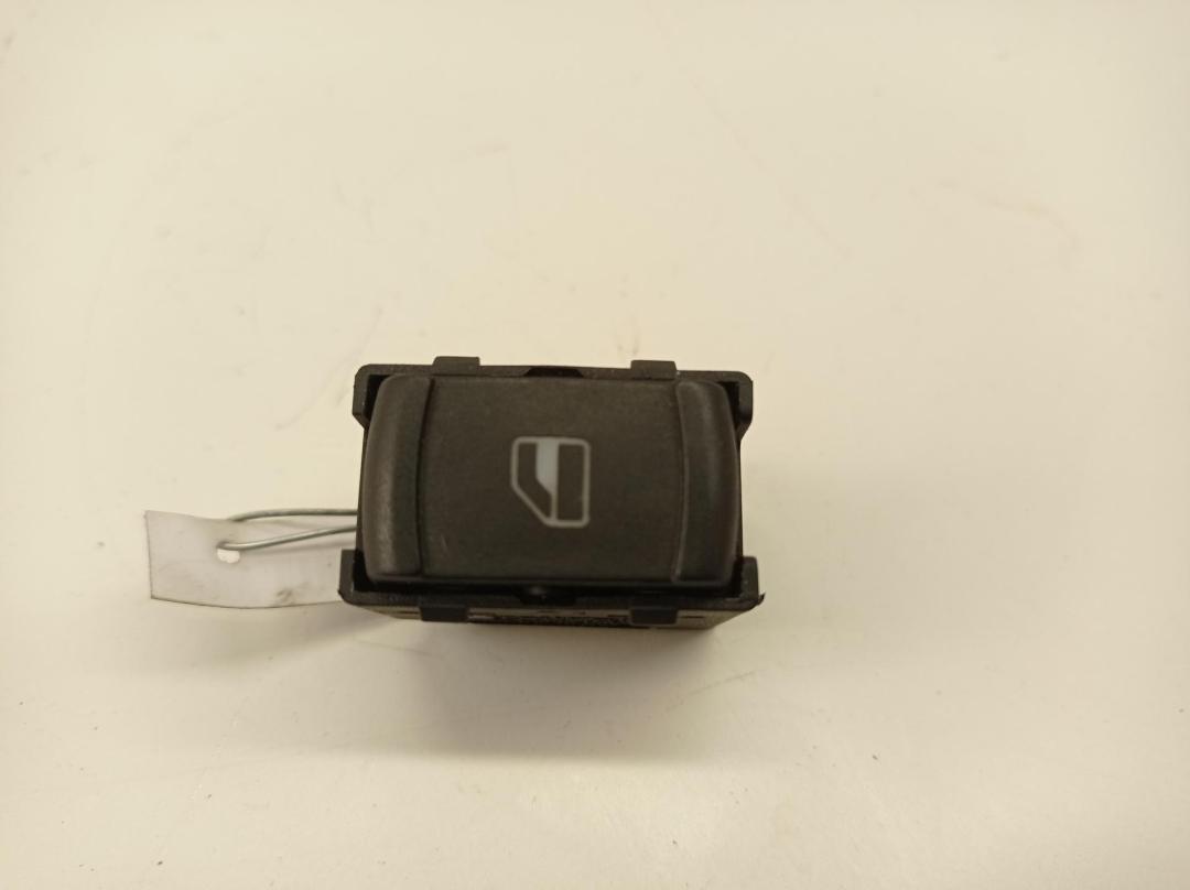 кнопка стеклоподъемника заднего правого Skoda Octavia mk1 (A4 1U) 2001, 1.9 л., дизель, МКПП, синий, универсал, 3B0959855
