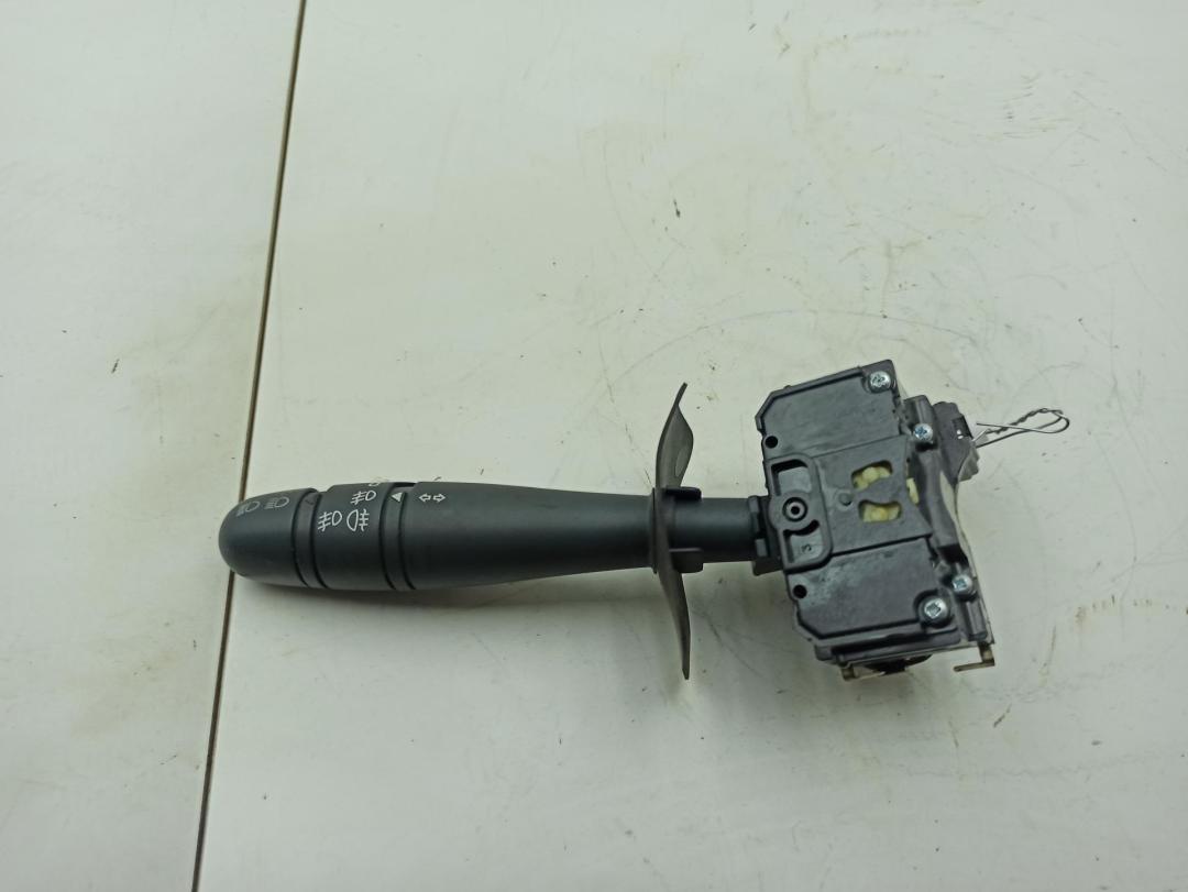 переключатель поворотов Renault Scenic 1 поколение 1998, 1.6 л., бензин, МКПП, синий, минивэн, 36998A - фото №1