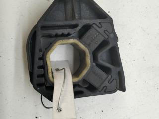 кронштейн радиатора Volkswagen Touran 2003, 1.6 л., бензин, МКПП, чёрный, минивэн, 1Z0121867B