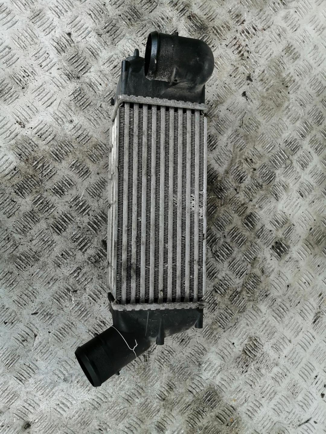 радиатор интеркулера Citroen C4 Grand Picasso 2006, 2.0 л., дизель, робот, серый, минивэн, 9656897180