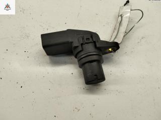 датчик распредвала Volkswagen Golf 4 поколение 1998, 1.4 л., бензин, МКПП, чёрный, хетчбэк 3 дв., 036907601