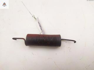 пружина крышки багажника Mercedes-Benz C-Класс W201 [рестайлинг] 1988, 2.0 л., бензин, МКПП, красный, седан