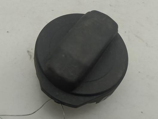 пробка топливного бака Volkswagen Passat B5+ (GP) 2001, 1.9 л., дизель, МКПП, синий, универсал, 1J0201550AC