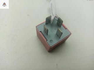 реле (прочие) Renault Laguna 2 поколение 2003, 1.8 л., бензин, АКПП, зелёный, хетчбэк 5 дв., 8200308271