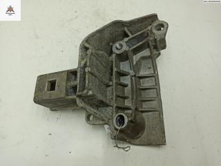 кронштейн двигателя Renault Scenic 1 поколение [рестайлинг] 1999, 1.6 л., бензин, МКПП, серый, минивэн, 7700436771