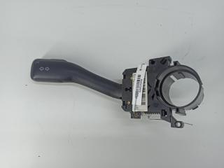 переключатель поворотов Audi A6 4B/C5 2000, 2.5 л., дизель, МКПП, чёрный, универсал, 8L0953513G