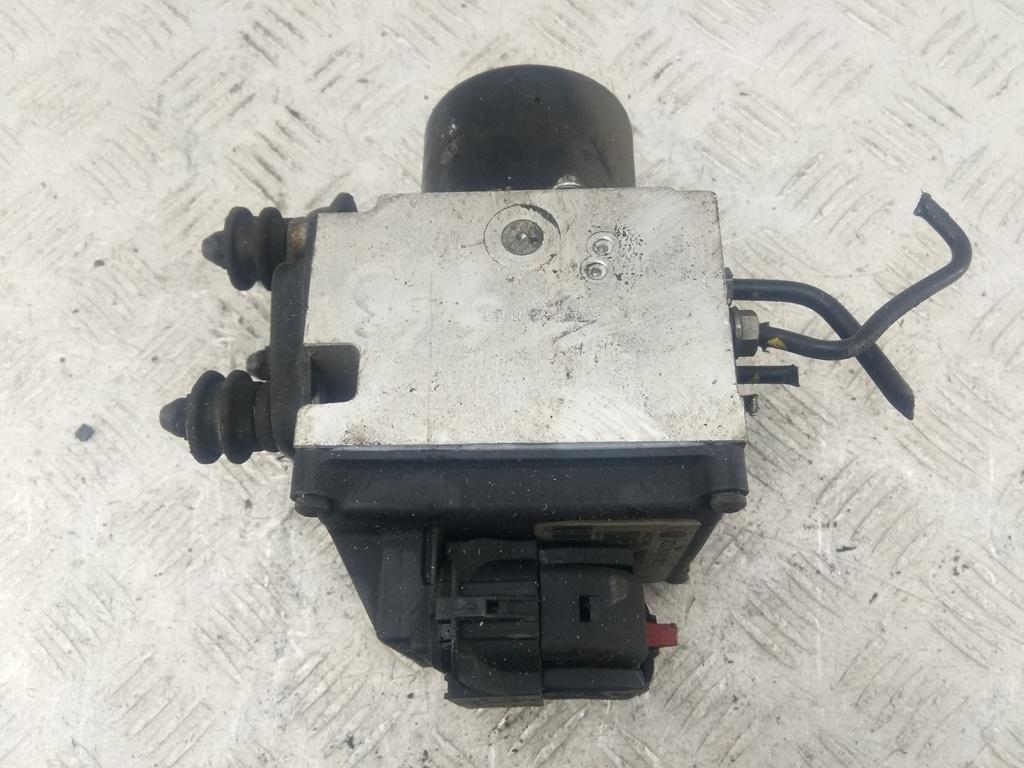 блок ABS Volkswagen Passat B6 2007, 2.0 л., дизель, робот, серый, седан, 3C0614109D