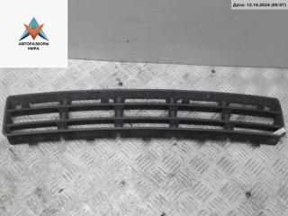 заглушка (решетка) в бампер Volkswagen Golf 4 поколение 2003, 1.9 л., дизель, МКПП, серый, универсал, 1J0853677D