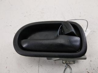 ручка внутренняя задняя правая Mazda 323 BA 1996, 1.5 л., бензин, МКПП, красный, хетчбэк 5 дв.