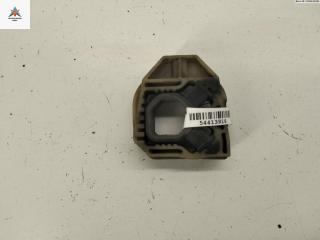 кронштейн радиатора Volkswagen Touran 1 поколение [2-й рестайлинг] 2010, 1.9 л., дизель, МКПП, белый, минивэн, 1K0121367G