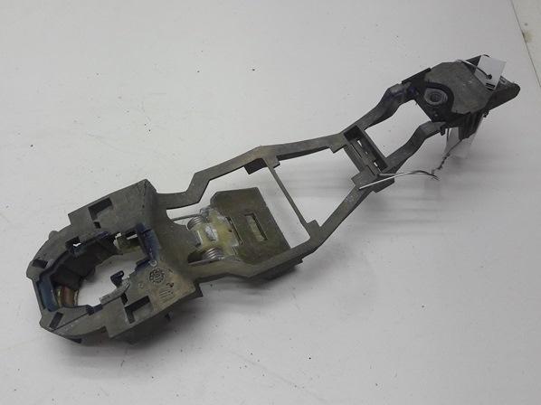 Корпус (держатель) ручки двери задней левой SEAT Toledo 2002, 2.3 л., бензин, МКПП, синий, седан, 3B0837885