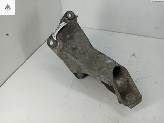 кронштейн двигателя Audi A4 B6 2002, 2.0 л., бензин, АКПП, синий, универсал, 8E0199307A