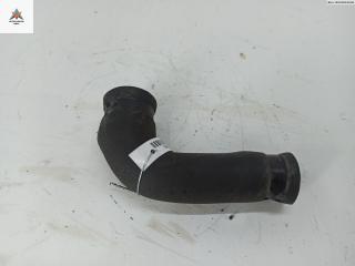 патрубок (трубопровод, шланг) Audi A4 B5 1996, 1.8 л., бензин, АКПП, красный, седан, BN