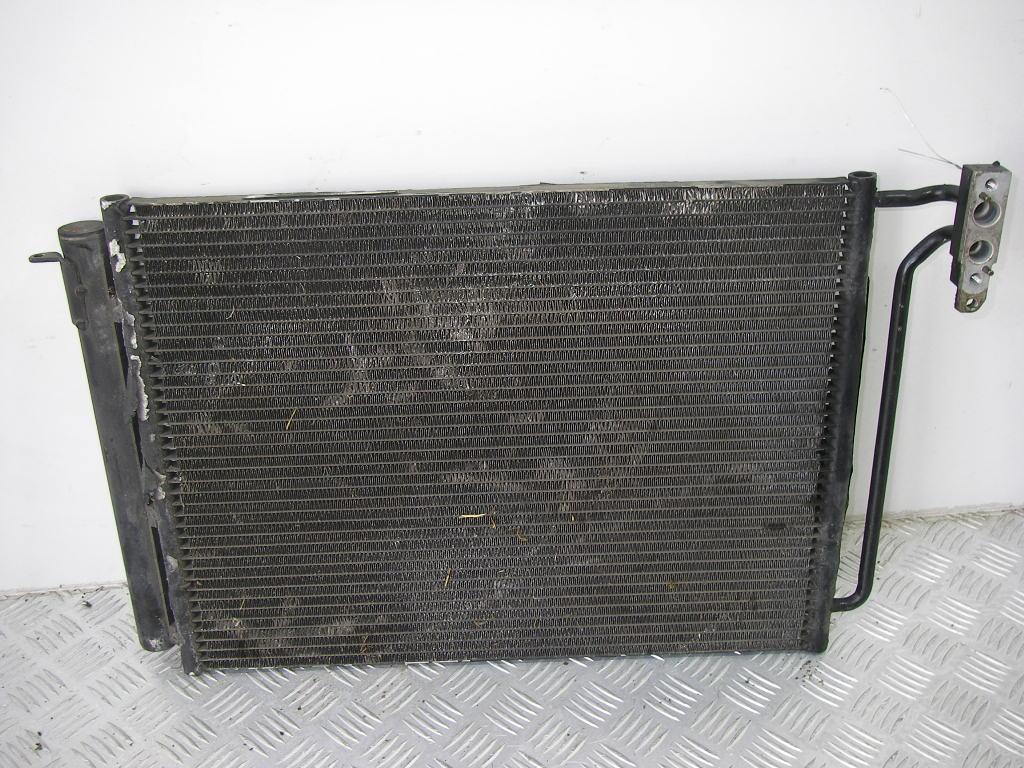 радиатор кондиционера BMW X5 E53 2003, 3.0 л., бензин, АКПП, чёрный, внедорожник 5 дв., 64536914216
