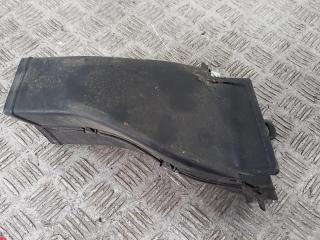 воздуховод BMW 7 серия E38 [рестайлинг] 2000, 2.8 л., бензин, АКПП, серый, седан, 8150764