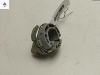 Патрон лампы фонаря Toyota Yaris P1 1999, 1.3 л., бензин, МКПП, чёрный, хетчбэк 5 дв.