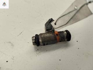 форсунка Volkswagen Golf 4 поколение 2003, 1.4 л., бензин, МКПП, синий, хетчбэк 5 дв., 036031G