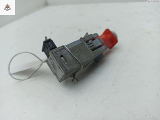 выключатель концевой (концевик) Opel Astra G 2003, 1.6 л., бензин, МКПП, серый, хетчбэк 5 дв., 13299720