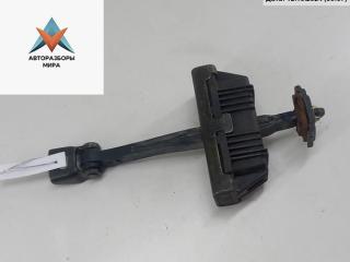 Ограничитель открывания двери задней BMW X3 E83 2005, внедорожник 5 дв., 3330969