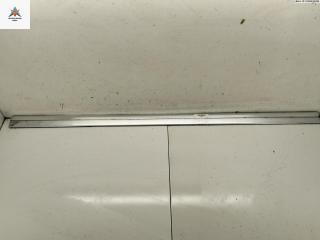 молдинг двери передней правой Volkswagen Phaeton 1 поколение 2007, 3.0 л., дизель, АКПП, серый, седан