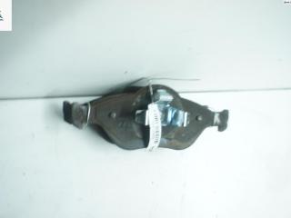 Колодки тормозные передние Ford Fiesta 5 поколение [рестайлинг] 2005, 1.4 л., бензин, МКПП, чёрный, хетчбэк 3 дв.