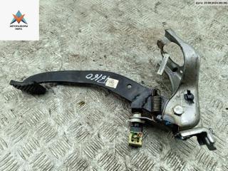 педаль тормоза Hyundai Sonata YF 2010, 2.0 л., бензин, МКПП, чёрный, седан