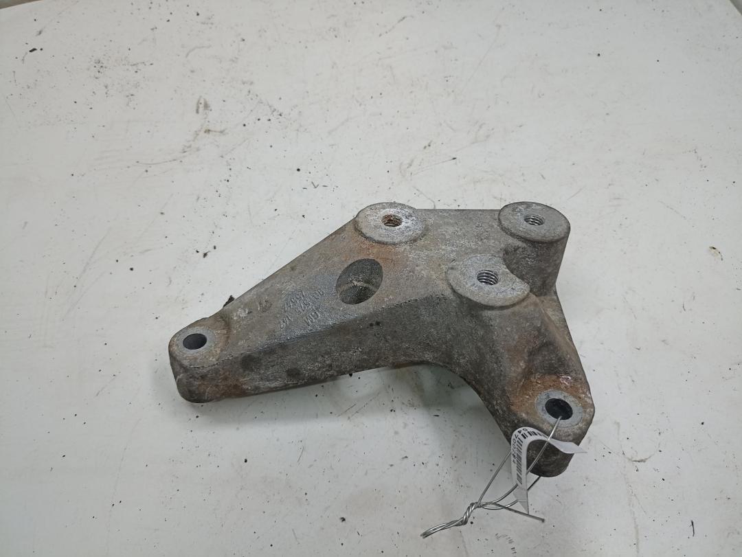 кронштейн КПП Opel Astra G 2001, 1.8 л., бензин, МКПП, серый, кабриолет, 90575142