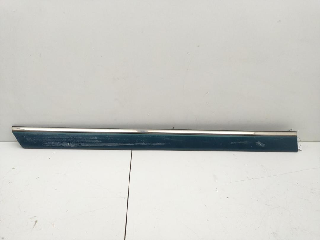 молдинг двери задней правой Mercedes-Benz C W202 1995, 2.0 л., бензин, МКПП, зелёный, седан, 2026900262