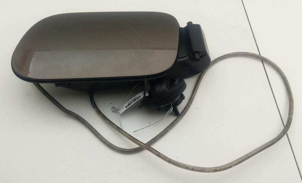 лючок топливного бака Volkswagen Touareg 2010, 3.0 л., дизель, АКПП, серый, внедорожник 5 дв., 7P6809857