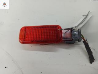 фонарь салона (плафон) Audi A6 4B/C5 1999, 1.8 л., бензин, МКПП, серый, седан, 4B0947411