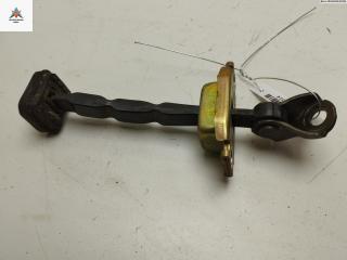 ограничитель открывания двери Honda Jazz 1 поколение 2003, хетчбэк 5 дв.