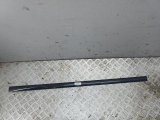 молдинг двери передней правой Opel Vectra C 2005, 1.9 л., дизель, МКПП, чёрный, универсал, 13101649