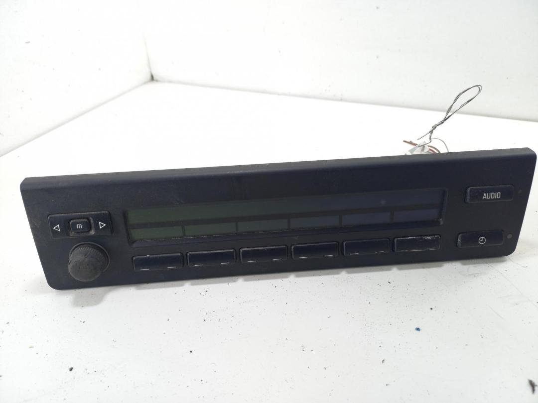 дисплей BMW 5 E39 2000, 2.0 л., бензин, АКПП, зелёный, седан, 65826906224